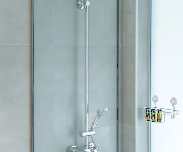 Koukou -fast Wifi- 5' To Old Town