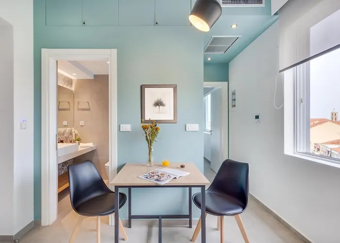 Lägenhet Koukou Central Apartment - 5' To Old Town