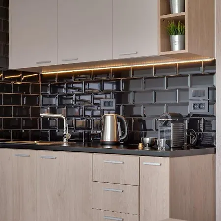 Koukou -fast Wifi- 5' To Old Town ハニア